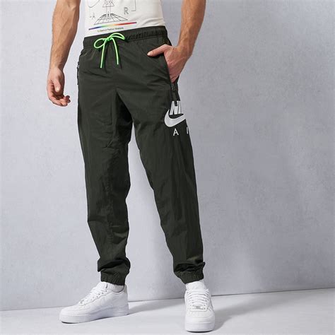 Woven Joggers 